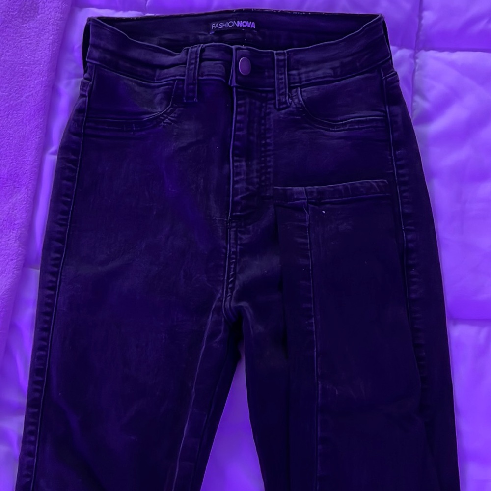 skinny black jeans